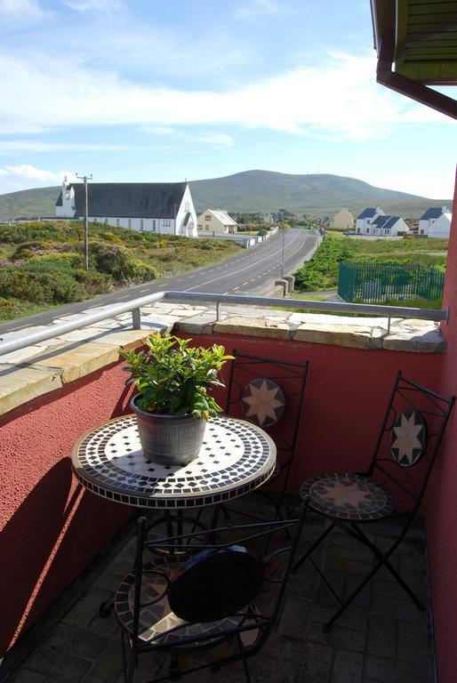 Achill Lodge Guest House Bunacurry Eksteriør billede